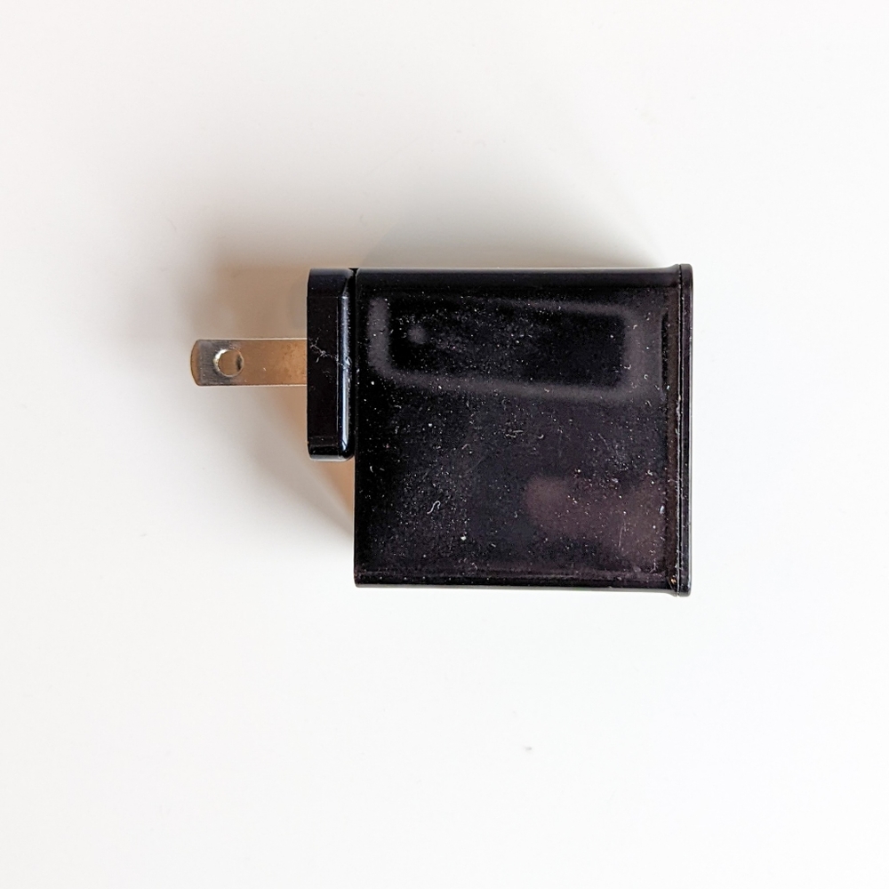 Samsung Travel Adapter - Picture 3 of 5